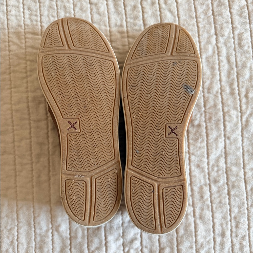 Women’s Twisted X Brown Slip-On Shoes size 9 - Picture 2 of 5